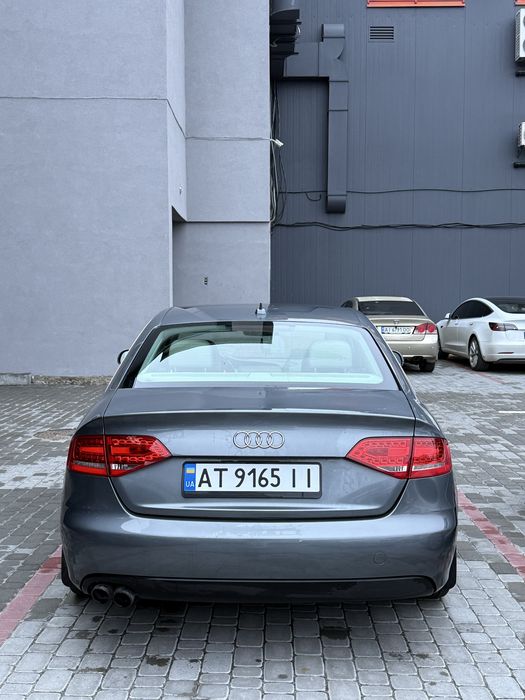 Audi a4 б8 2011 рік 2.0 TFSI