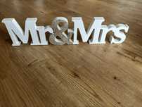 Mr&Mrs napis drewniany