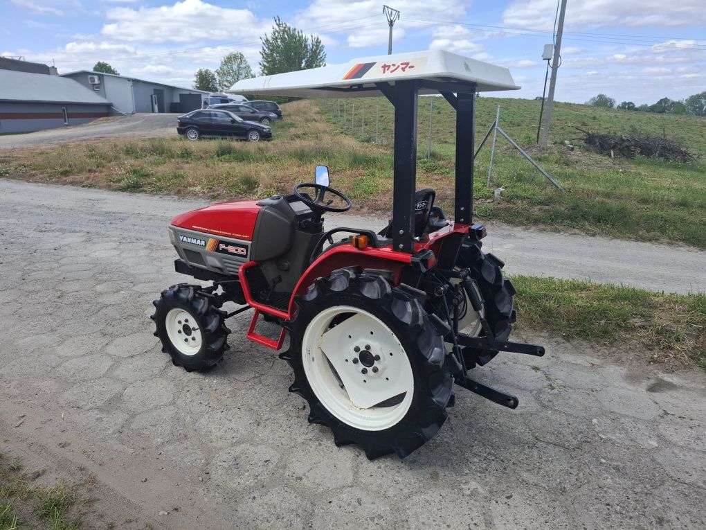 Traktorek japoński 4x4 Yanmar F 200 śliczny wspomaganie 20 km