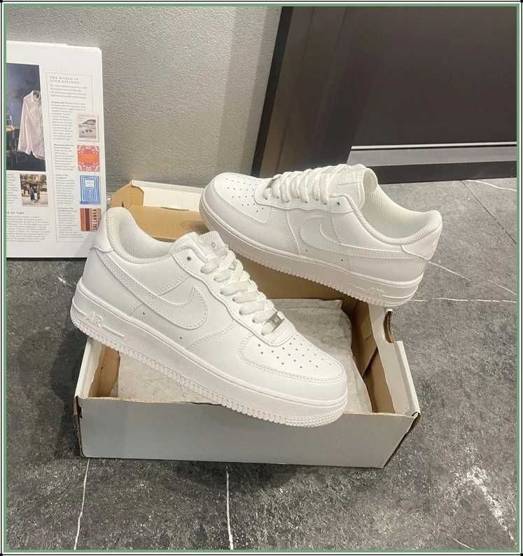 Buty/Nike_AirForce1White "Nowe Trampki" Roz. 40