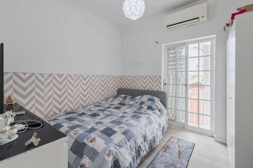 Vende-se mobiliário