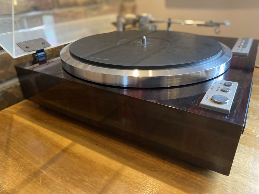 Gramofon Victor  QL Y44F