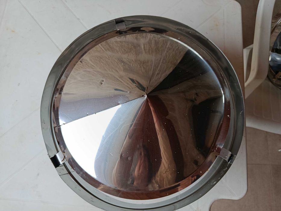 2 Chapéus de chaminé