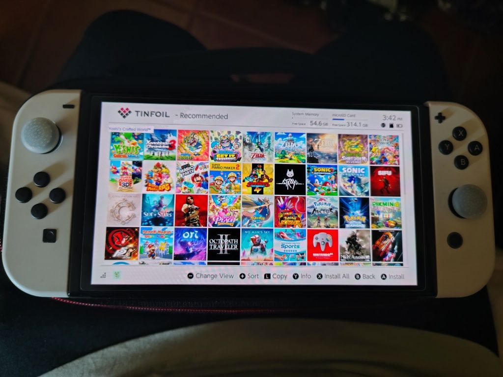 Nintendo Switch OLED desbloqueada hwfly 512GB