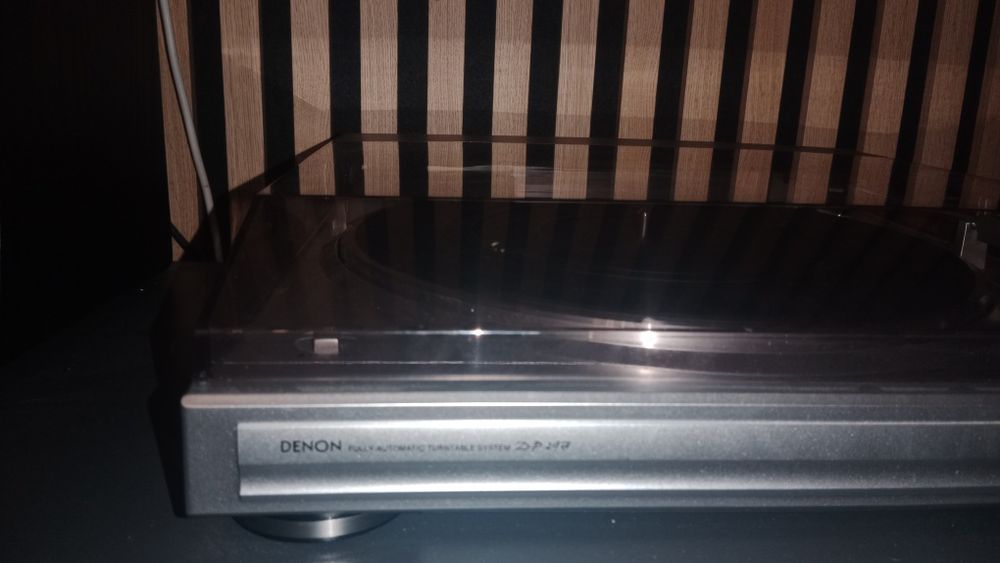 Gramofon Denon DP-29F