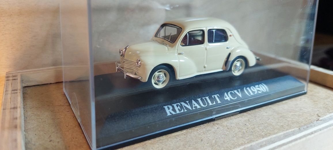 Renault 4CV (1950) | Ixo-Altaya 1/43 Miniatura Em Caixa