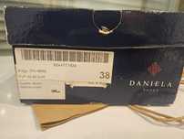 Calçado original para mulher da marca Daniela nº38