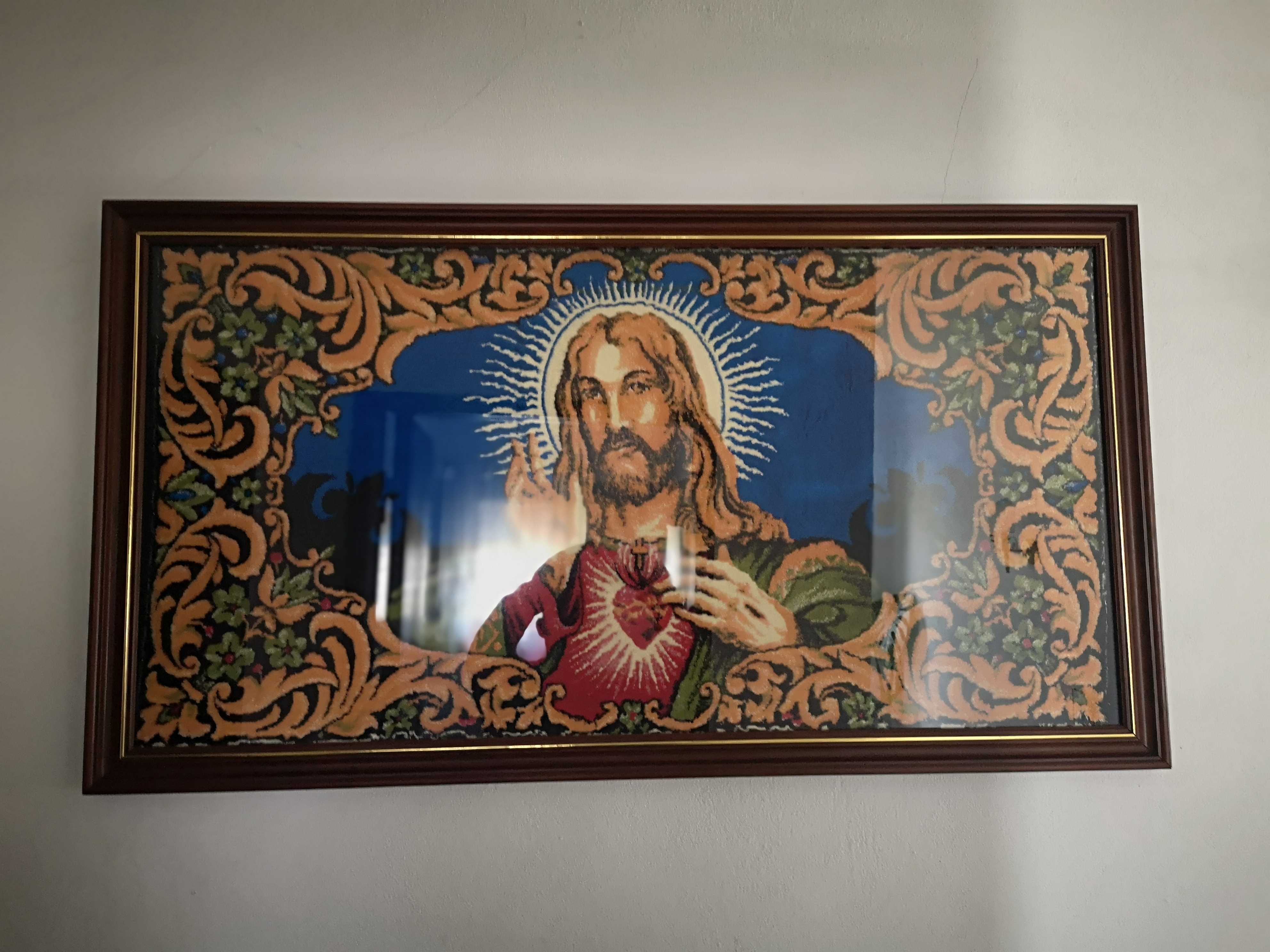 Tapete emoldurado com a figura de jesus