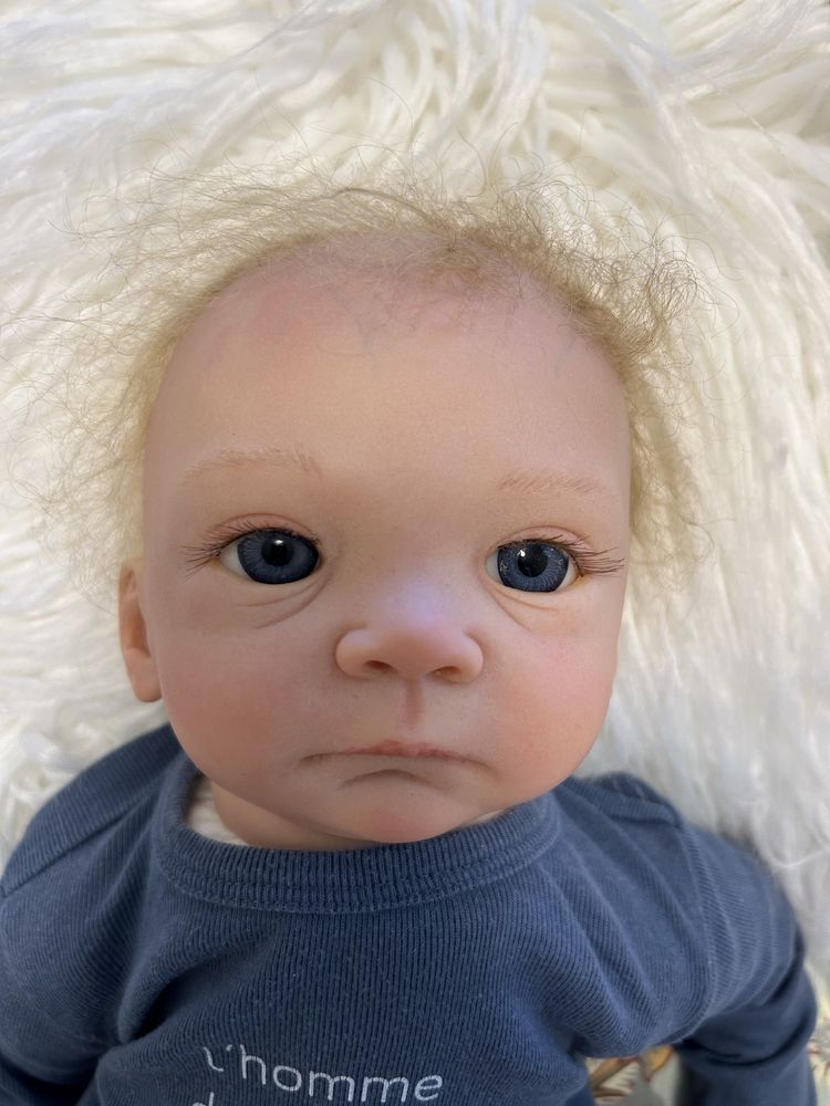Boneco reborn (reborn doll)