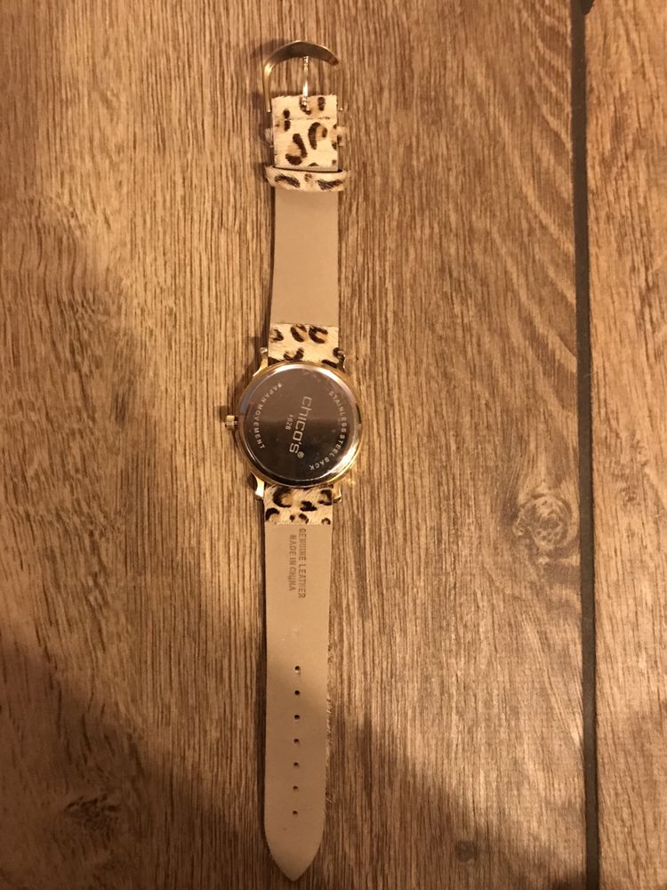Śliczny zegarek w panterkę