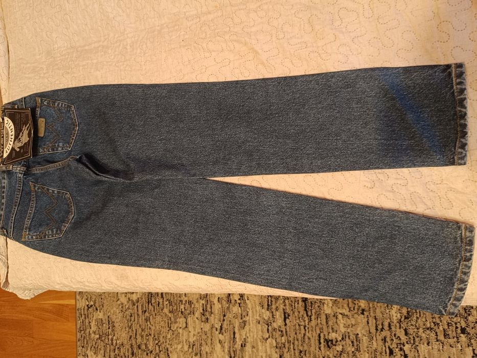 Джинси нові класичні жіночі