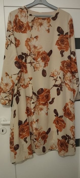 Sukienka rozm. 46