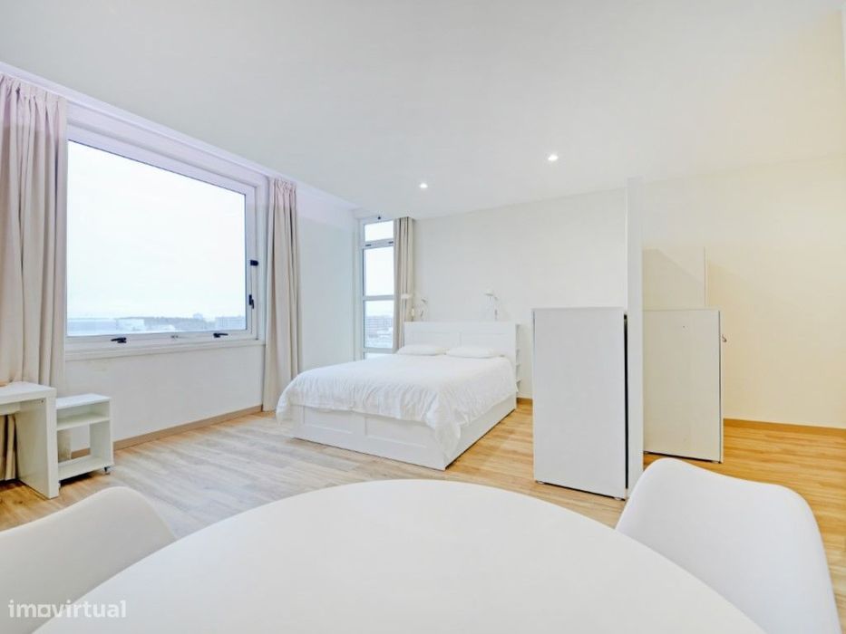 Apartamentos T0 Matosinhos Sul com muita luz