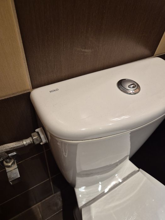 Kompakt wc koło biały nie uszkodzony bdb stan