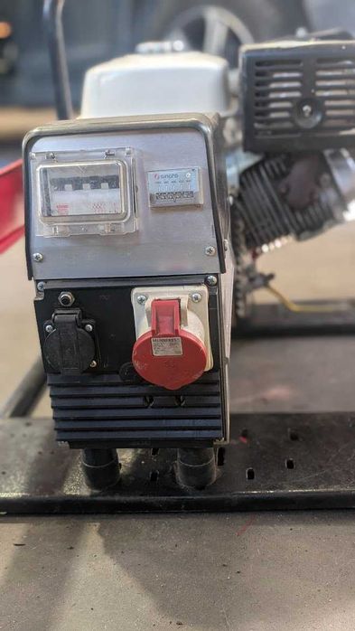 Agregat prądotwórczy Fogo FH 8000 silnik Honda 8,0kVA 3 fazy