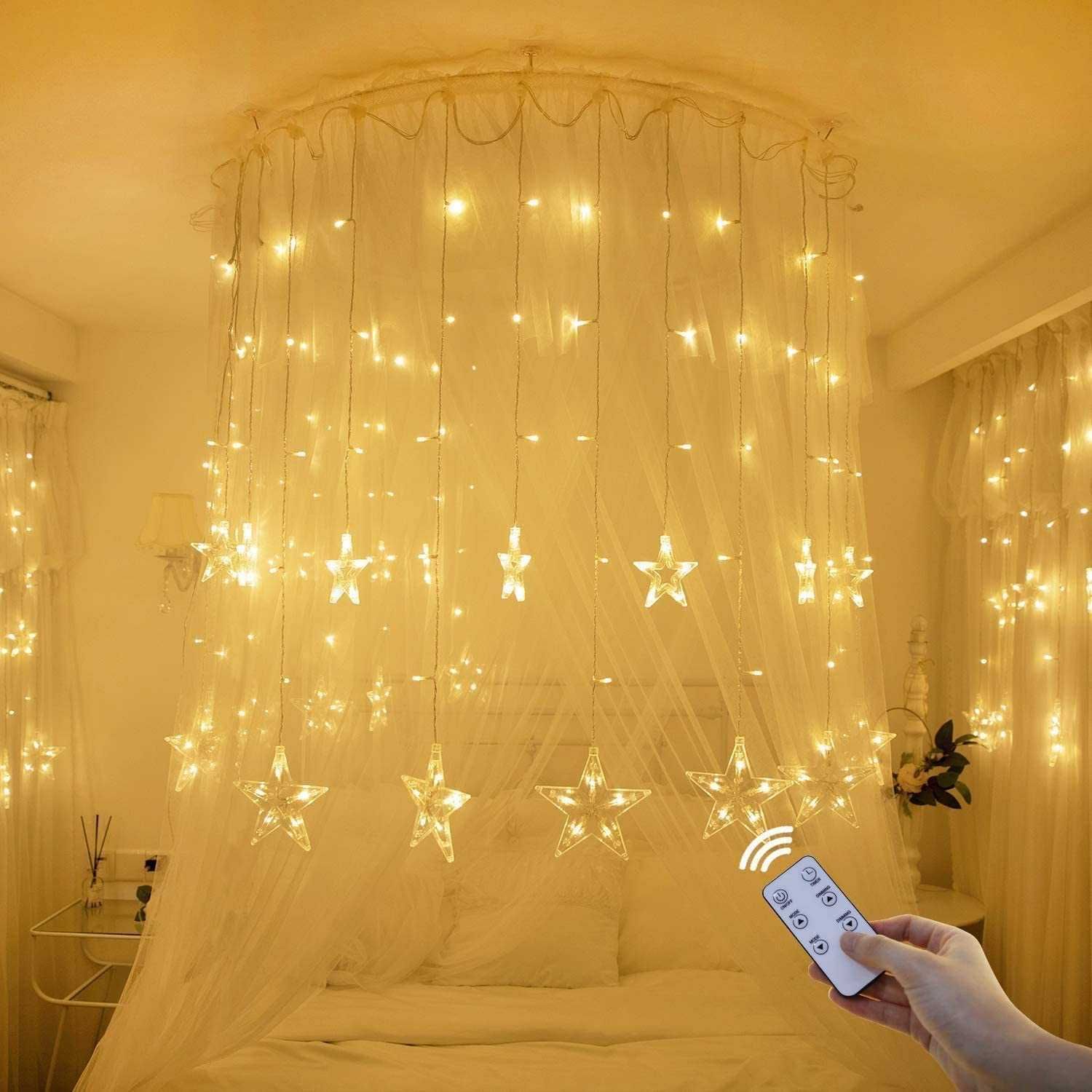 Grinaldas brilhantes estrelas, 138 LEDs, cortina LED c/controlo remoto