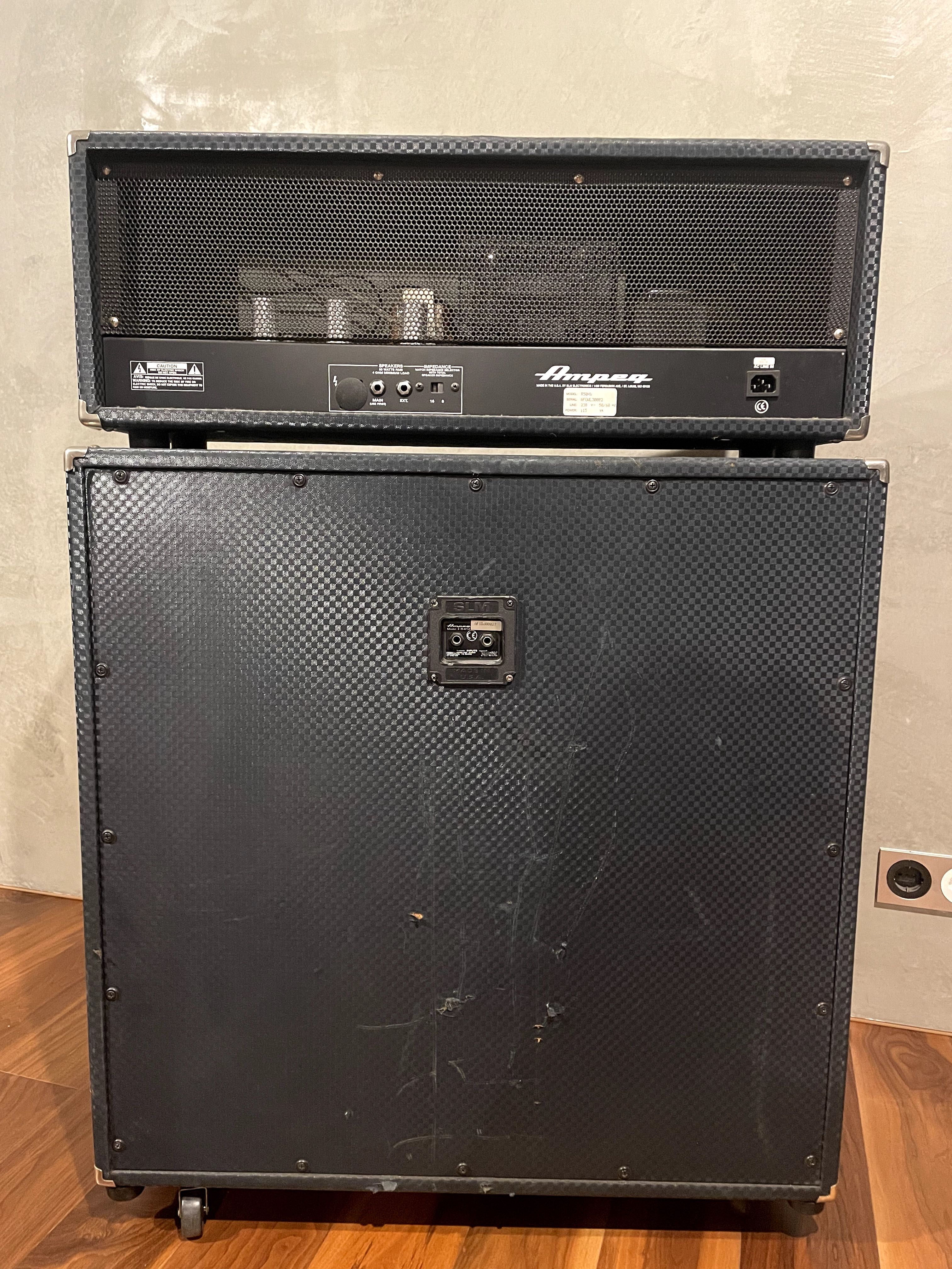 Ampeg - Coluna e Amplificador