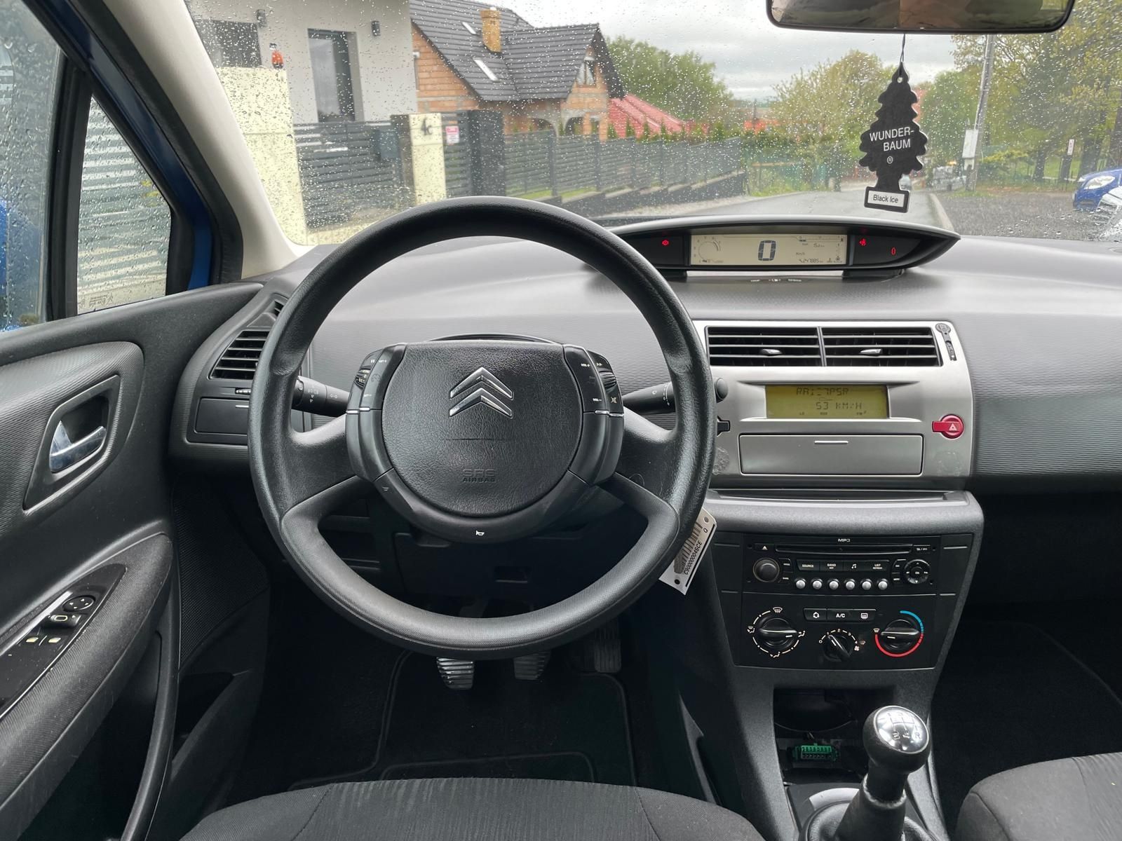 Citroen C4  1.4 benzyna