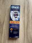 Końcówki do szczoteczki Oral b white. 4 sztuki