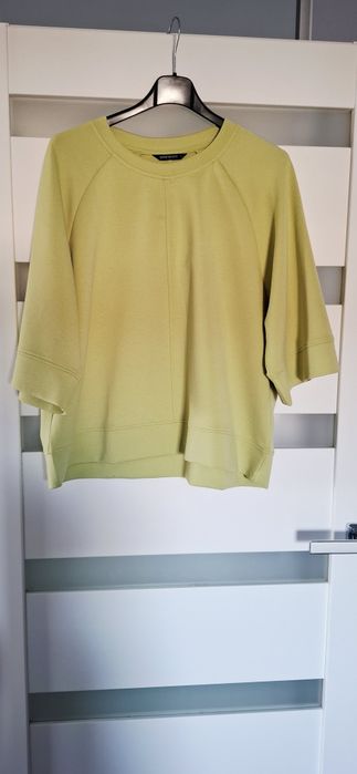 Zielona bluza w rozmiarze L, marki Greenpoint.