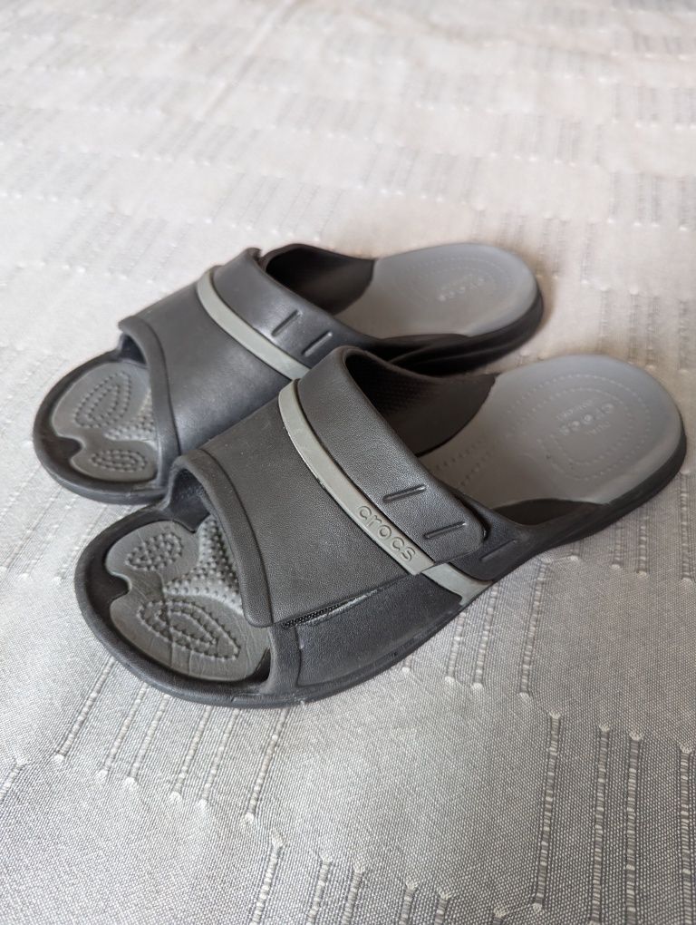 Crocs Modi Sport Slide графитовые тапочки унисекс. 38,5
