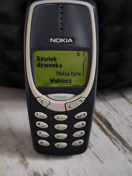 Nokia 3310 PL menu z ładowarką