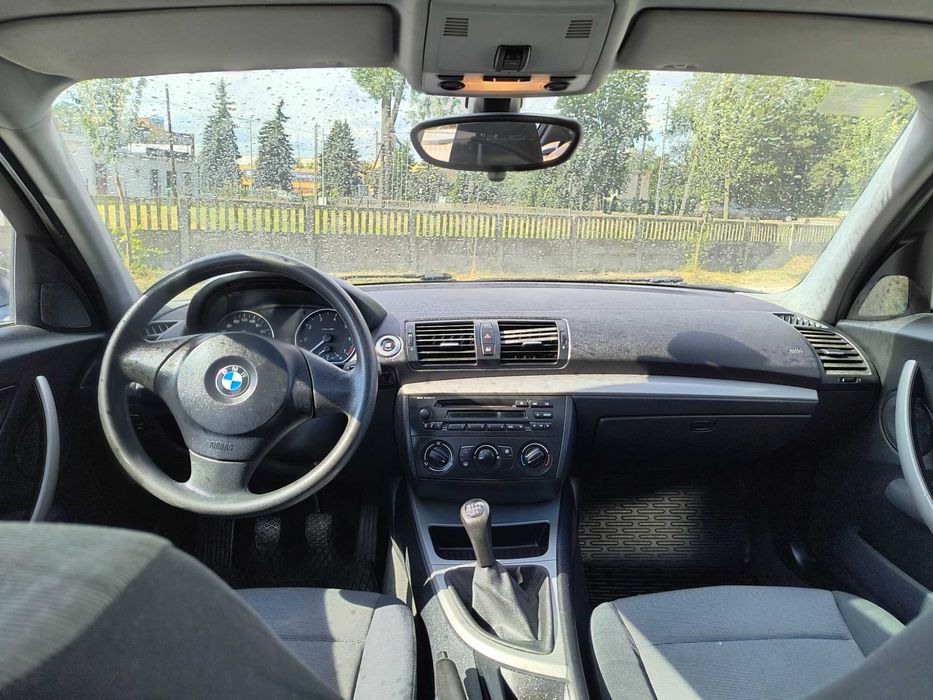 BMW seria 1.     1.6 B