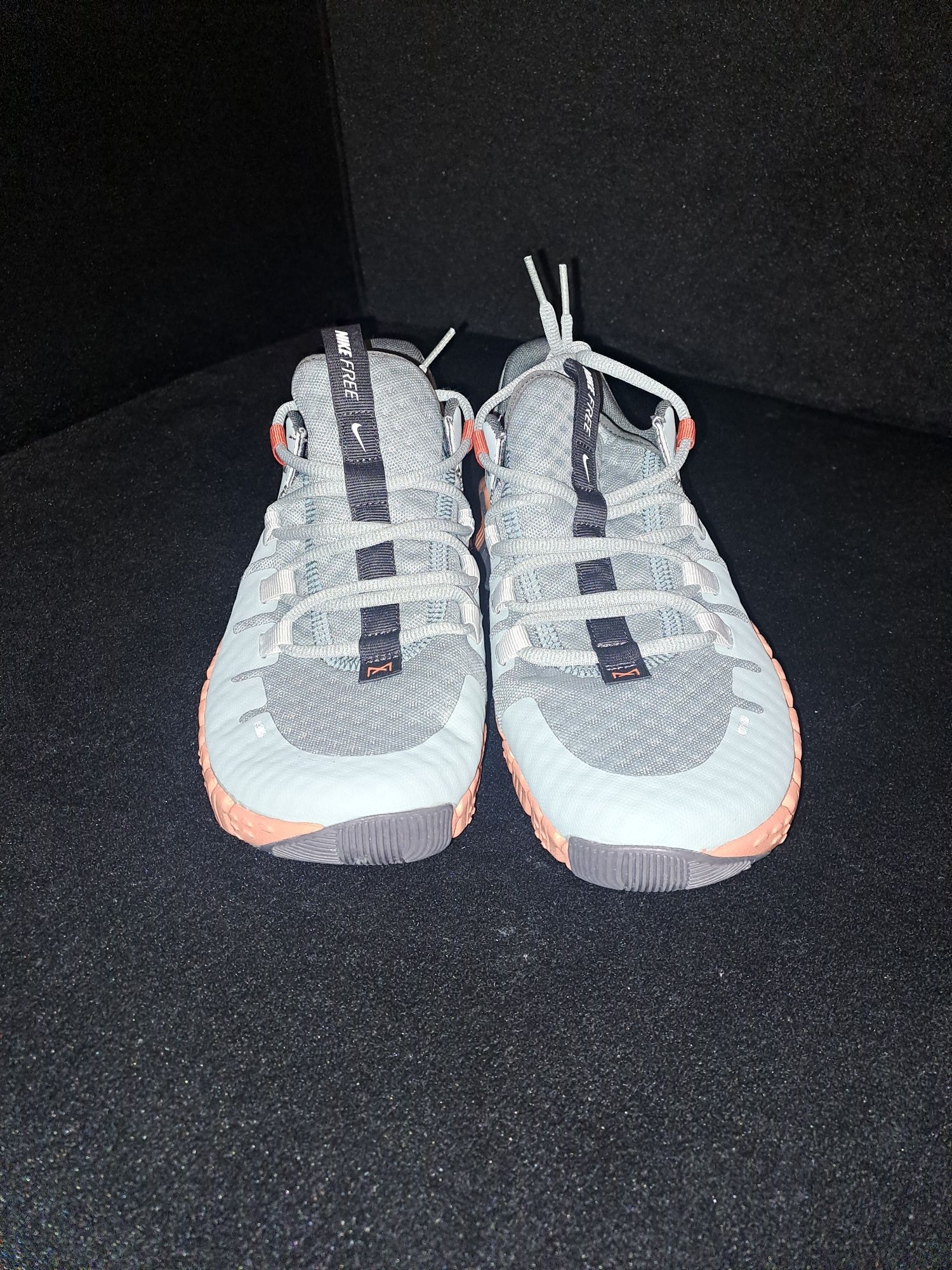 Кроссовки Nike free metcon 5 dv3949 301 размер 42.5