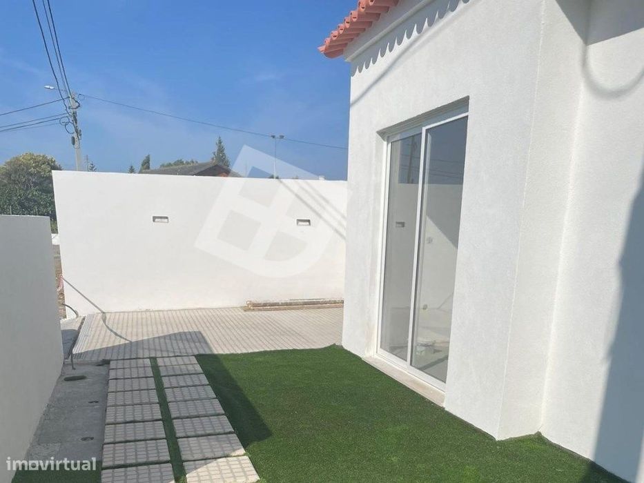 Moradia T3 Térrea - Esgueira