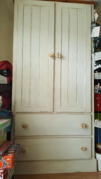 Quarto de bébé Cache Cache em pinho maciço - vendo à peça