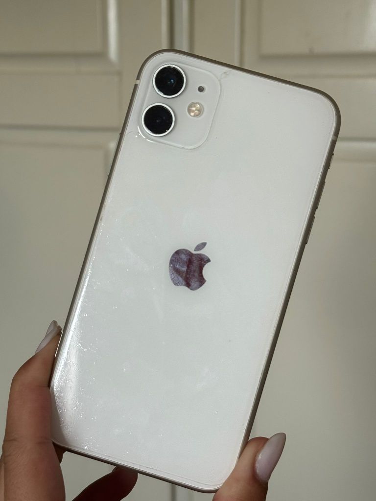 iPhone 11 Branco 64gb