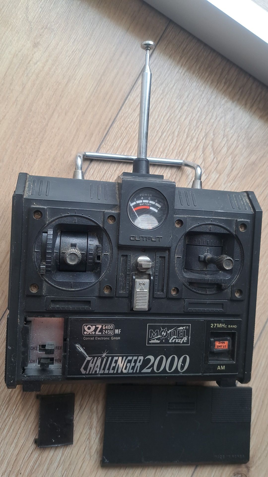 Nadajnik Challenger 2000 27MHz