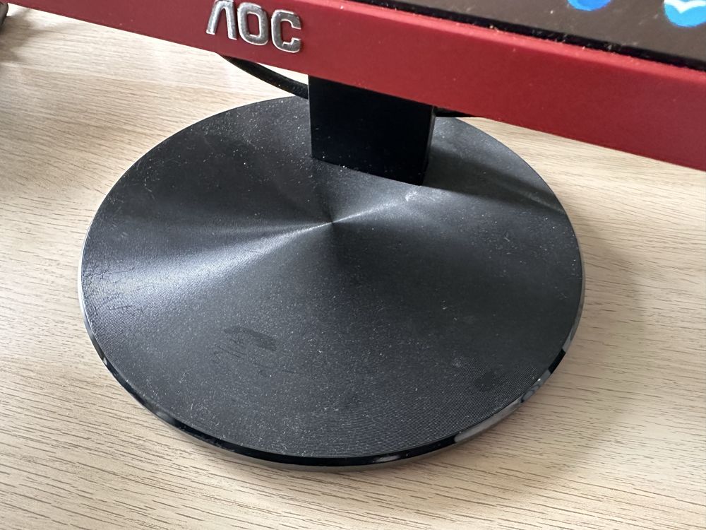 Monitor AOC z glosnikami