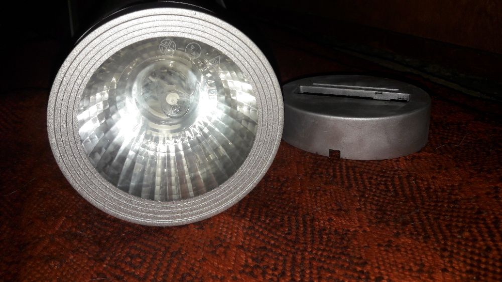 Lampa reflektor cdmt G12 70 W oświetlenie wystawy, sklep