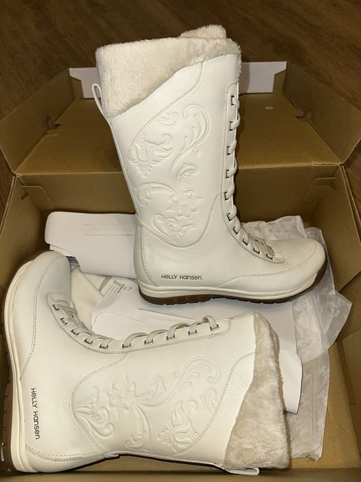 Шкіряні білі чоботи Helly Hansen. Розмір 36