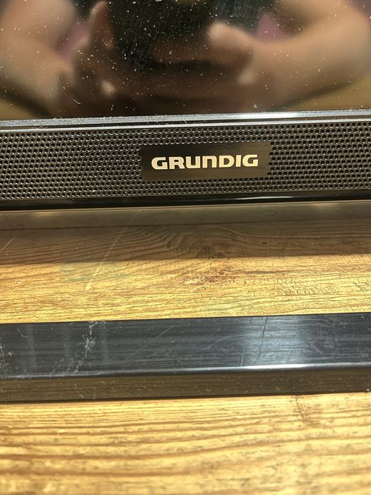 Телевізор Grundig 40 дюймів