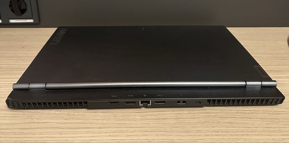 Legion 7i-15IMH05  32GB RTX 2070 max Q Design  2xdysk SSD!  Ekran IPS