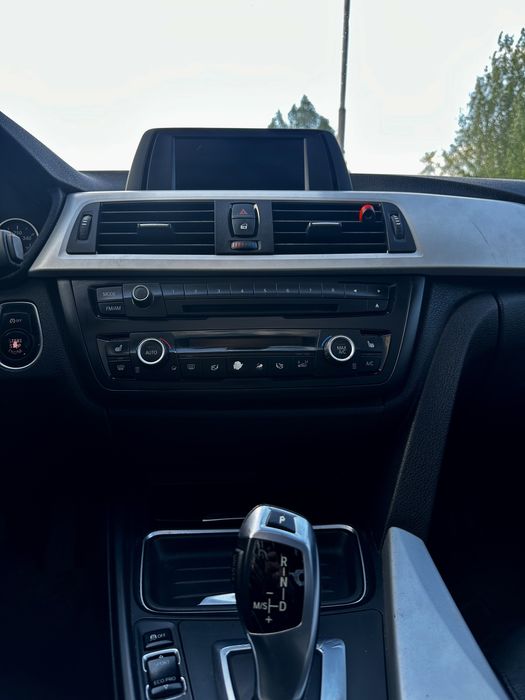 Продам бмв ф30 328 xdrive