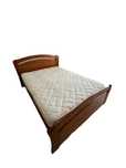Cama 190x140 com colchão