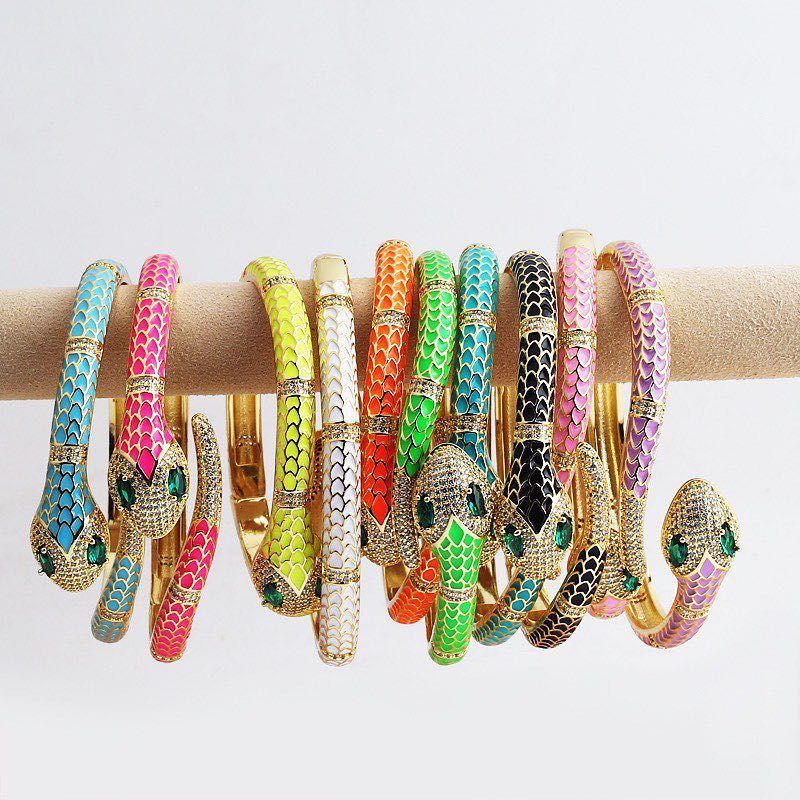 Pulseira e anel  em varias cores