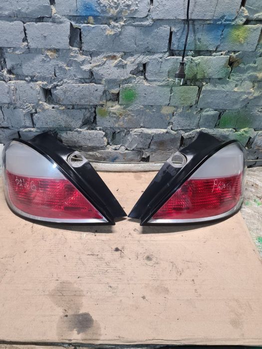 Задні фари стоп стопи задня фара Opel Astra H Опель Астра