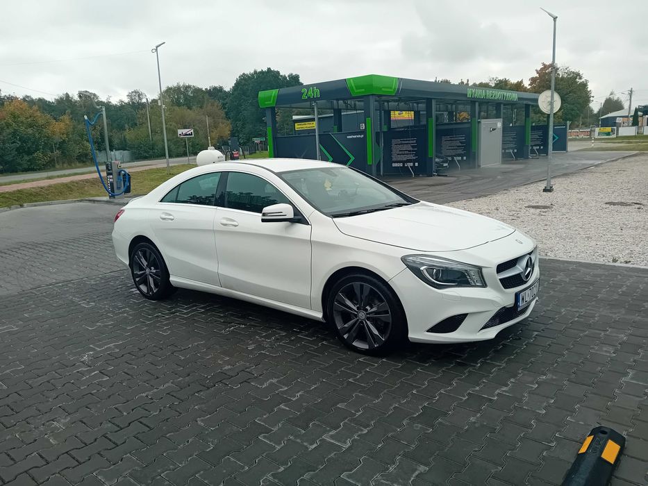 Piękny Mercedes CLA 1.5 Diesiel Oszczedny 6L/100km