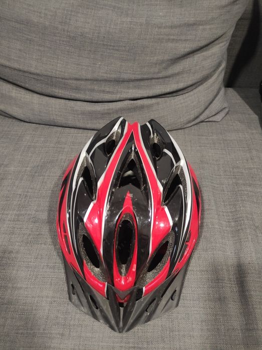 Capacete btt marca Unbranded usado