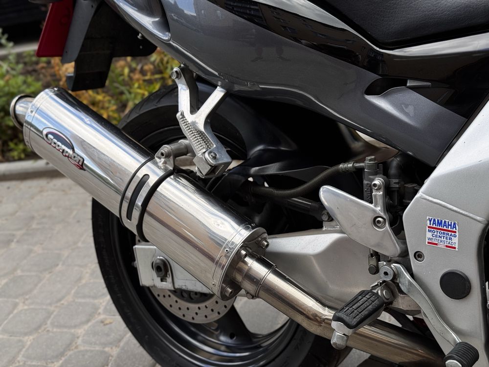 Yamaha Tunder 600R