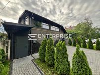 Продаж 4 к квартири з ремонтом в Подільському районі