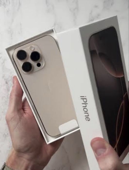 Apple iPhone 16 Pro 128GB Desert Titanio Livre NOVO c/caixa acessorios