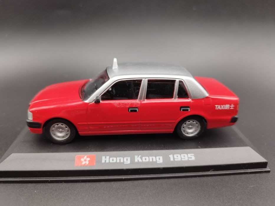 AmerCom 1:43  Toyota Crown 1995 - Hong Kong Taxi  model