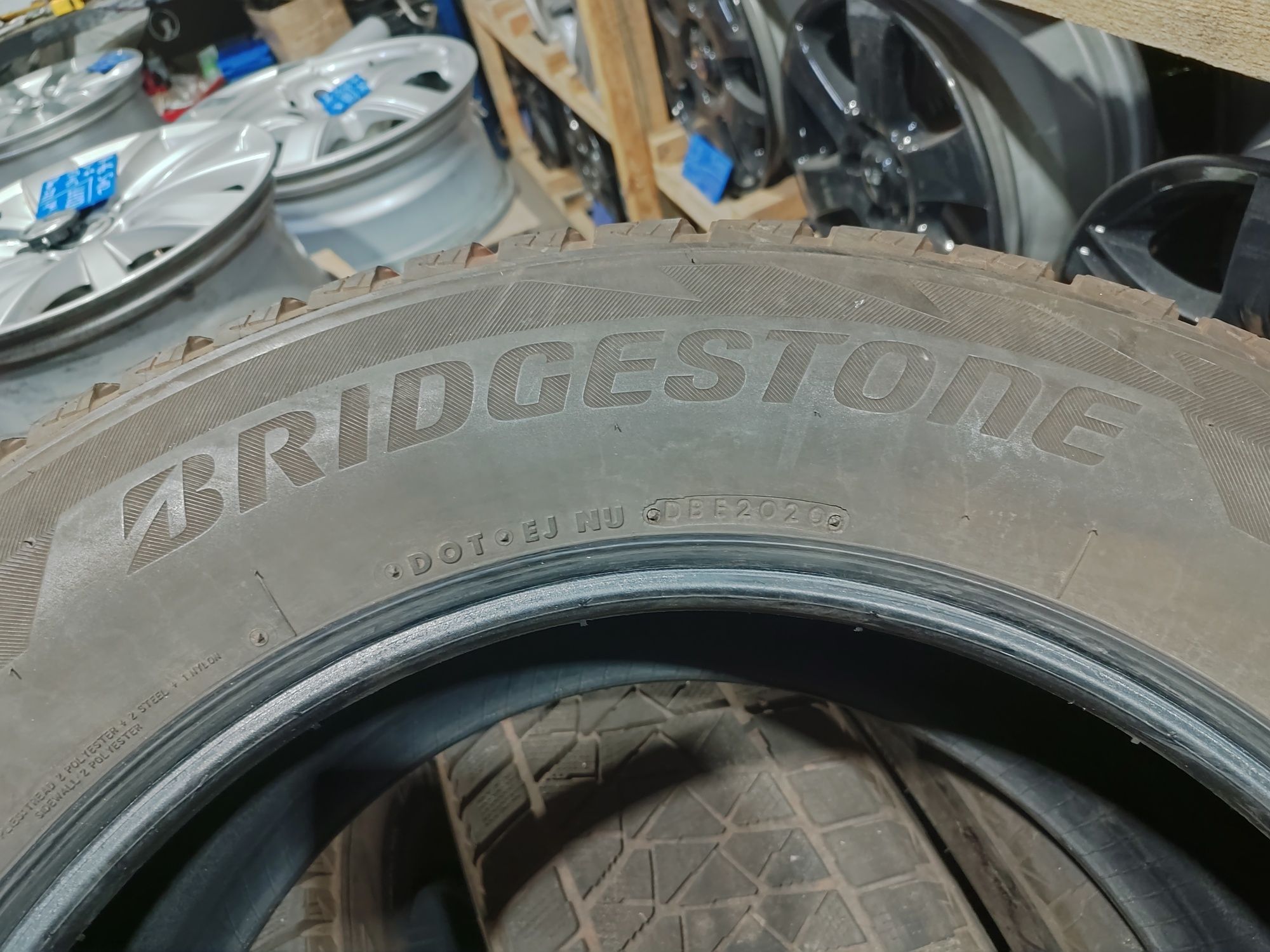 Резина зима 275.60.20 bridgestone