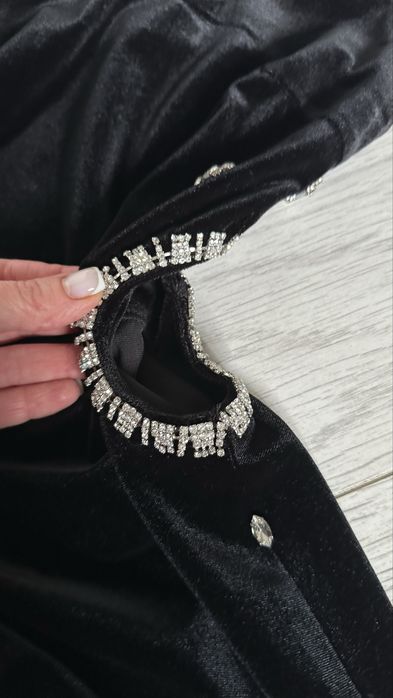 Бархатна сукня Zara