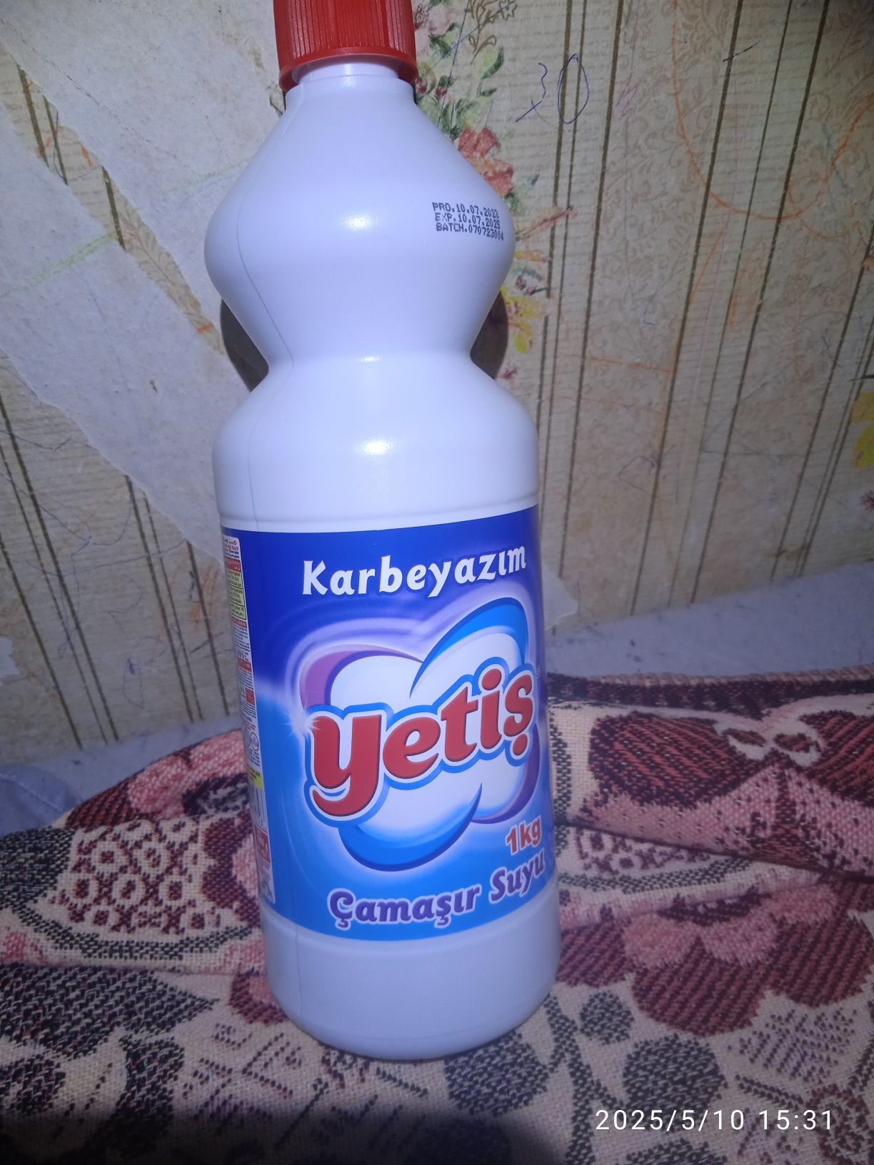 Турецький відбілювач білизни yetis 1л